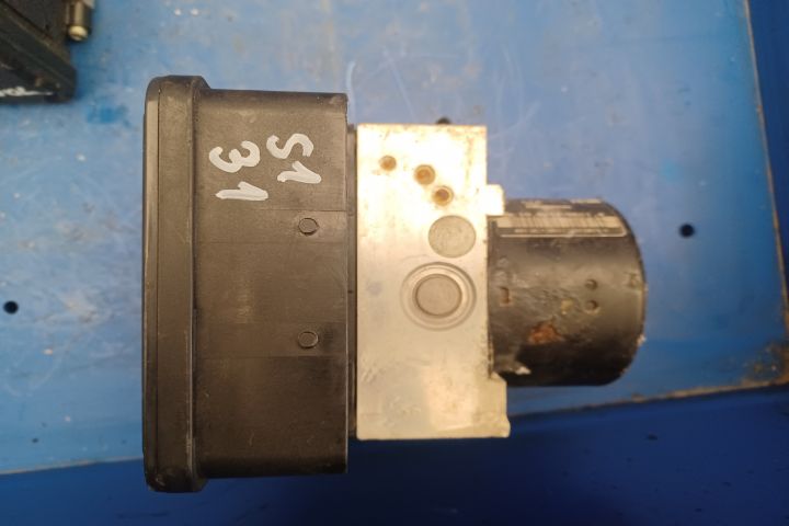 Pompa ABS 1K0907379BJ 1K0614517DE Volkswagen VW Golf a 6-a generatie