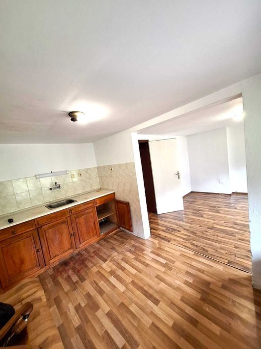 Продава се Многостаен апартамент в Чепеларе - 120 кв.м за 587 €/кв.м - Снимка #2