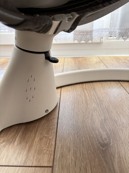 Balnsuar electric pentru bebelusi