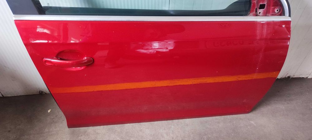 Usa dreapta fata completa volkswagen vw golf 5 break an 2008 cod culoare LA3W