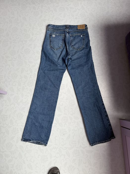 Дънки на марката Zara