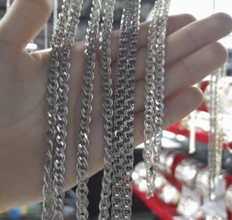 Кумис наборлар ,билезиктер,алкалар