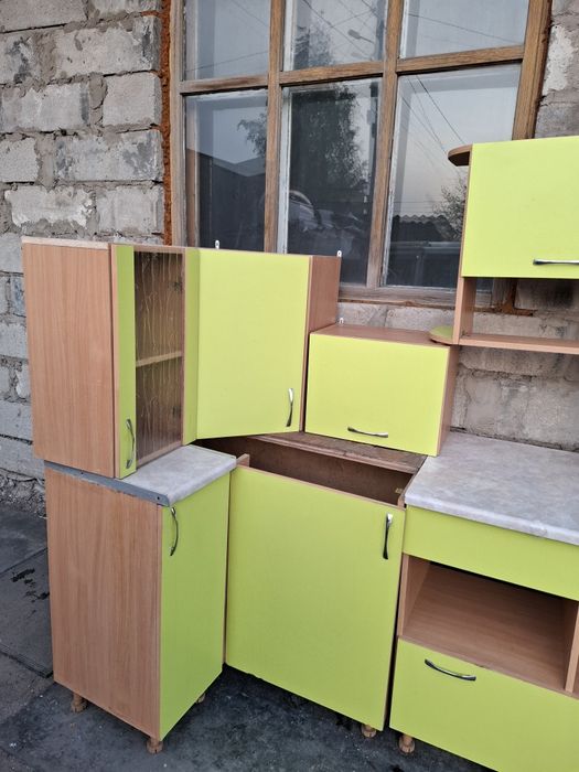 Кухонный гарнитур угловой