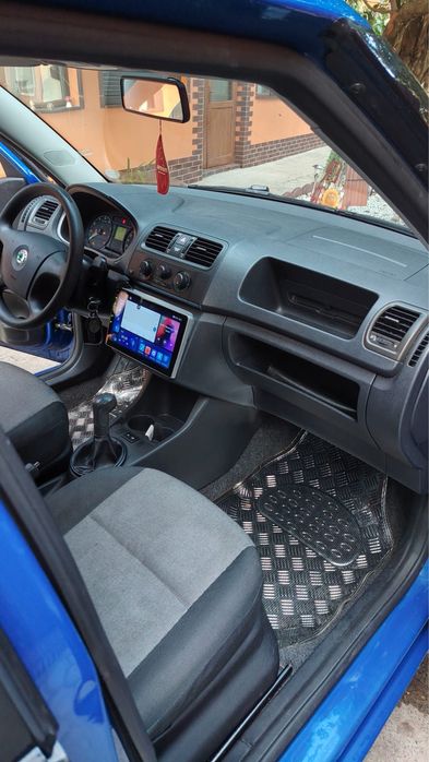 Vând Skoda Fabia 1.2 HTP 2009