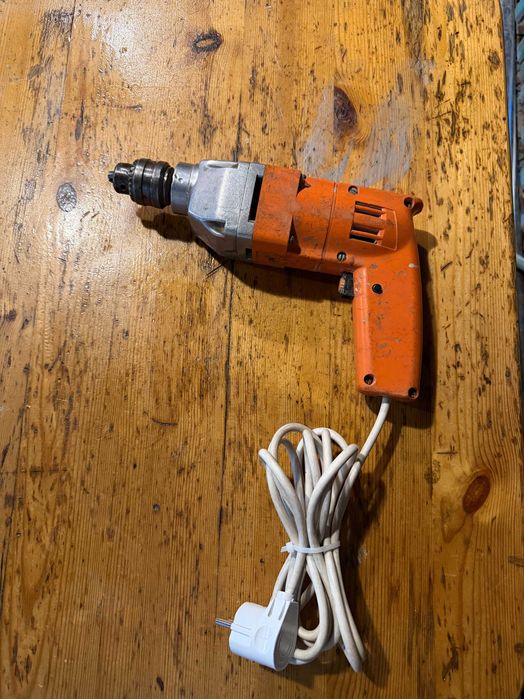 Дрель советский - рабочий