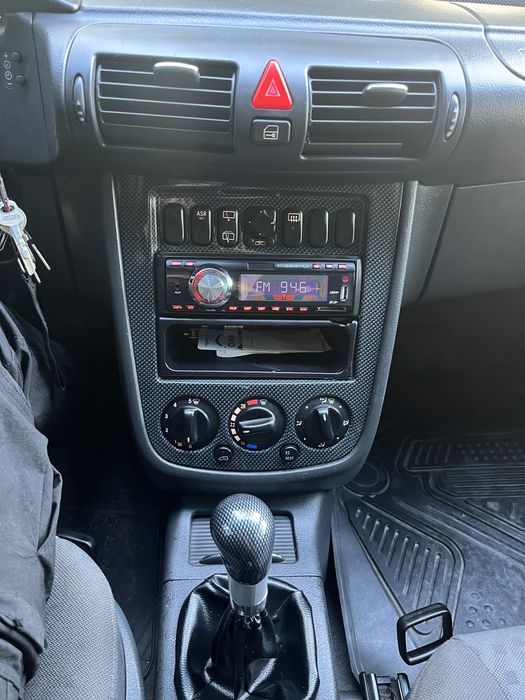 Мерцедес ванео 1.6 бензин