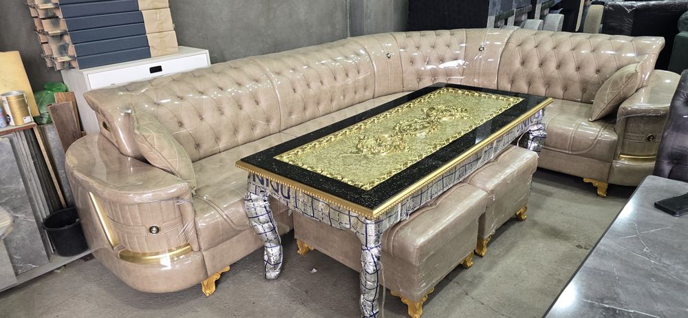 Гастинние уголок саврименой