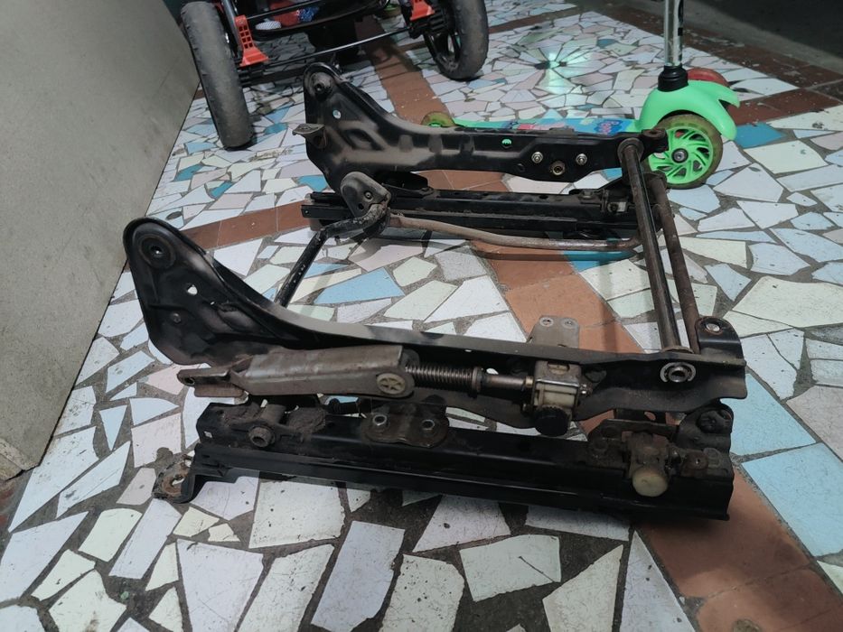 Моторчики сиденья