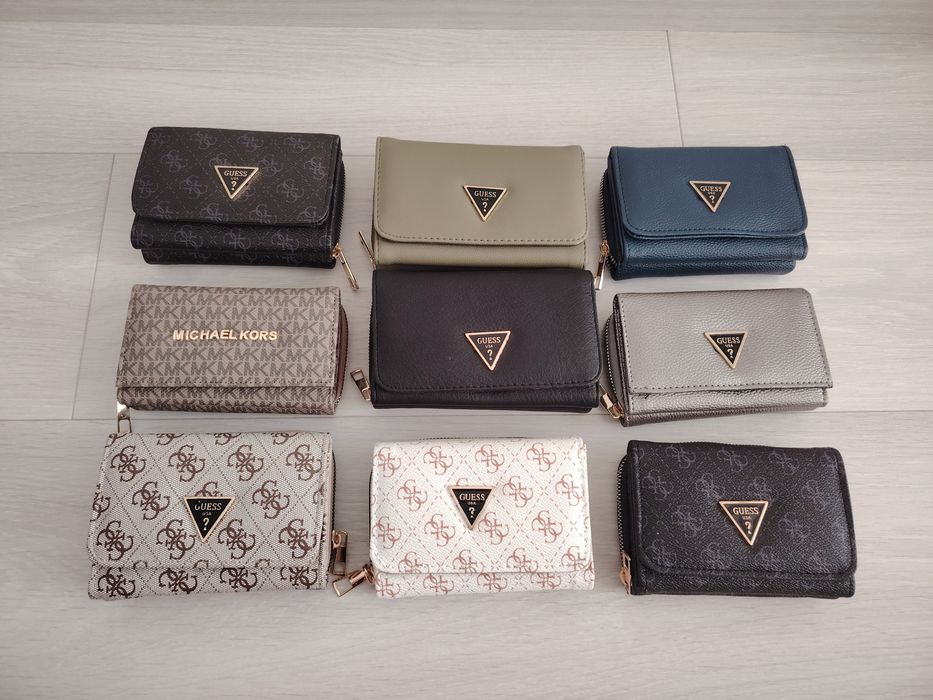 Портмонета, чанти и раници  на Guess