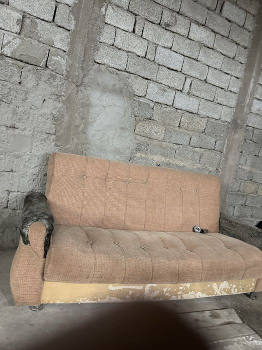 Диван в хорошем состояни
