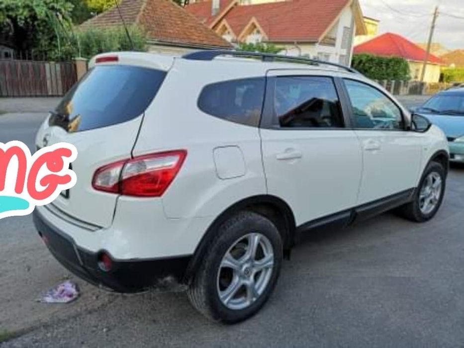 Nissan Qashqai +2