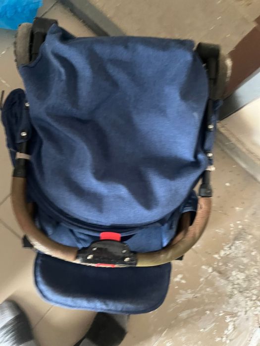 Продам детскую коляску трансформер