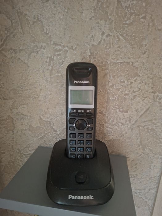 Телефон panasonic