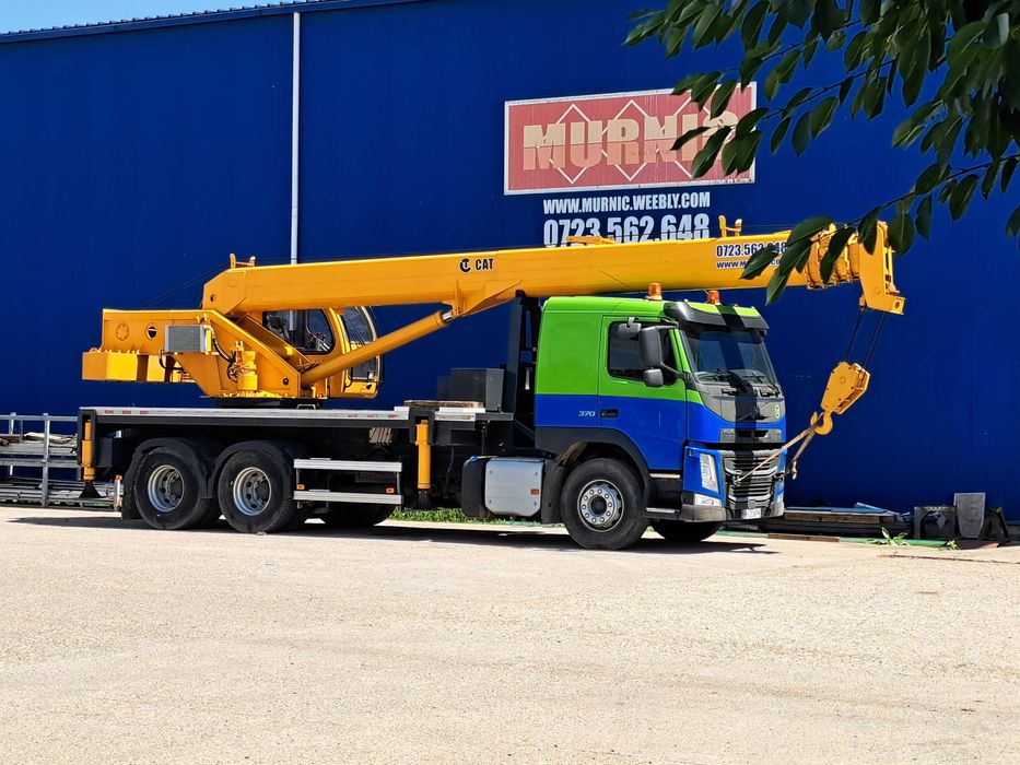 Inchiriem macarale 20-50 tone, stivuitoare mari  5-10 tone si vindem