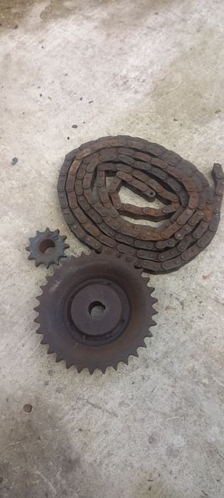 pinion troliu 16b 350 mm lant 16b troliu