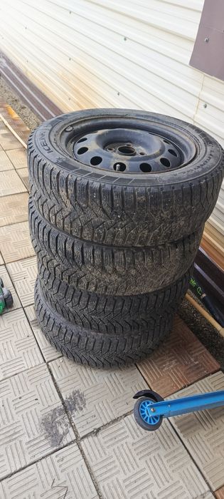 Продам шину со штампами