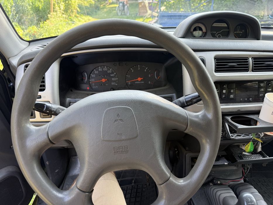 Mitsubishi l200 de vanzare 2005