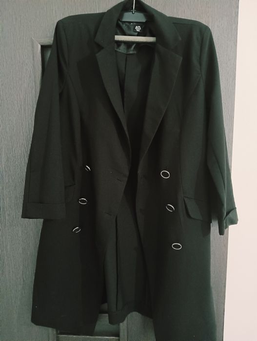 Trenci Amisu material subțire