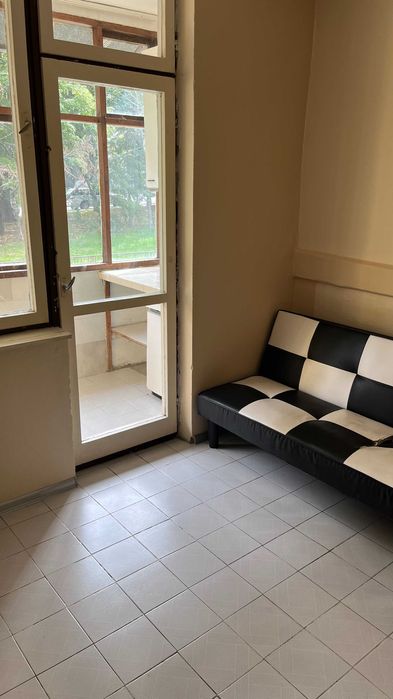 Дава се под наем Двустаен апартамент в Силистра, Изток - 46 кв.м за 137.7 € - Снимка #2