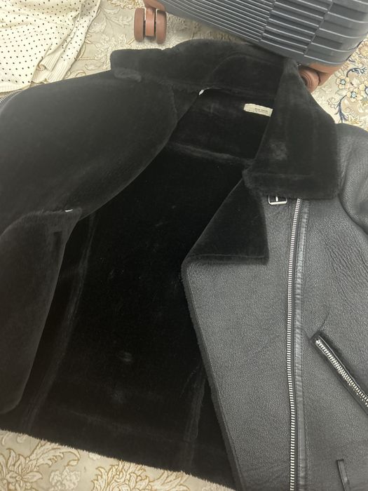 Продается осенняя дубленка