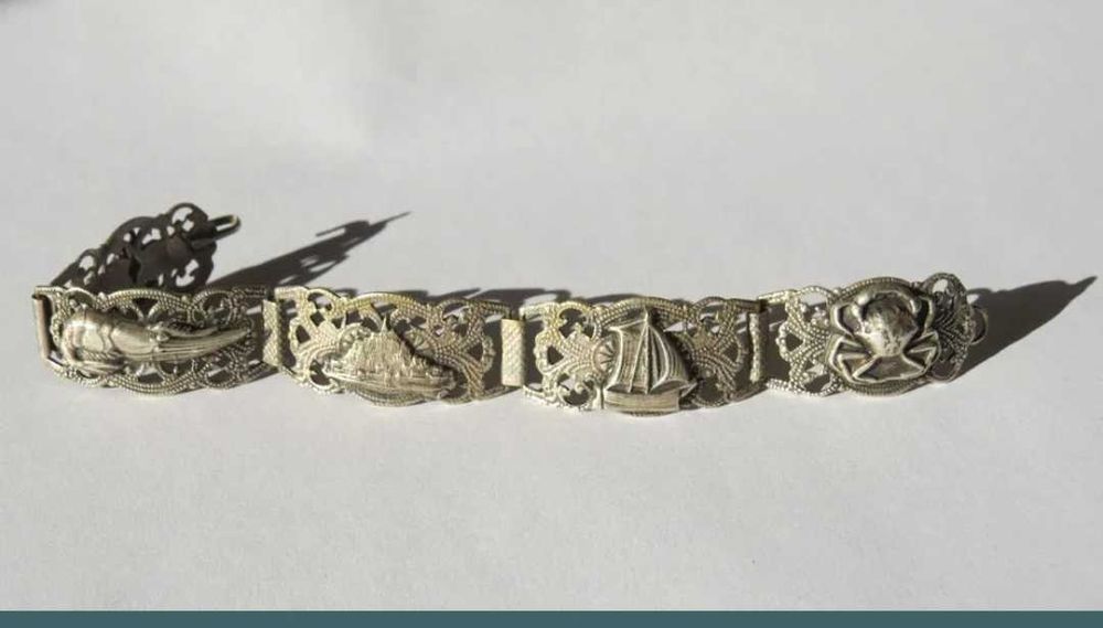 Veche bratara argint masiv , franta,