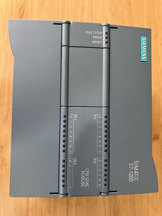 PLC Siemens SIMATIC S7 1200 CPU 1214C DC/DC/DC