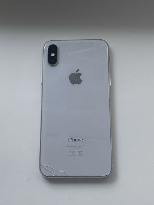 Продам Айфон 10 (IPhone X)