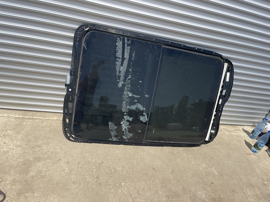 Trapă panoramic vw touareg 7P 2017