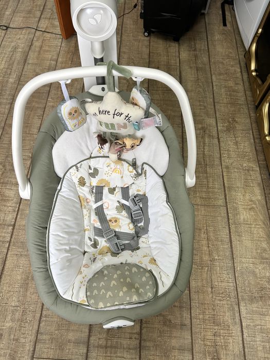 Leagan electric pentru copii pana la 9kg
