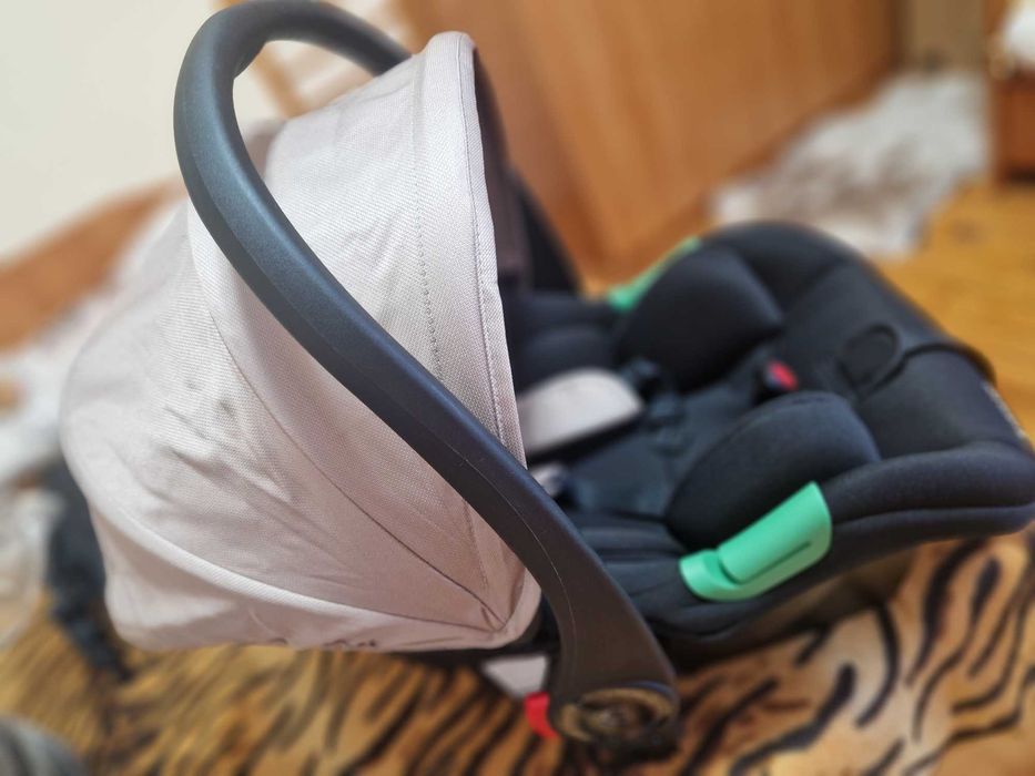 Бебешка количка Kikaboo 3в1