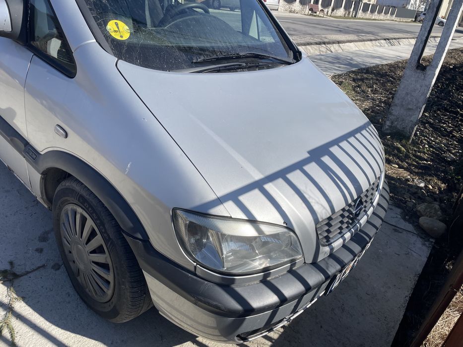 Opel Zafiea A 2001