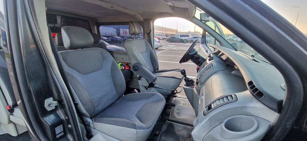 Opel vivaro 2007 2.5 cdti