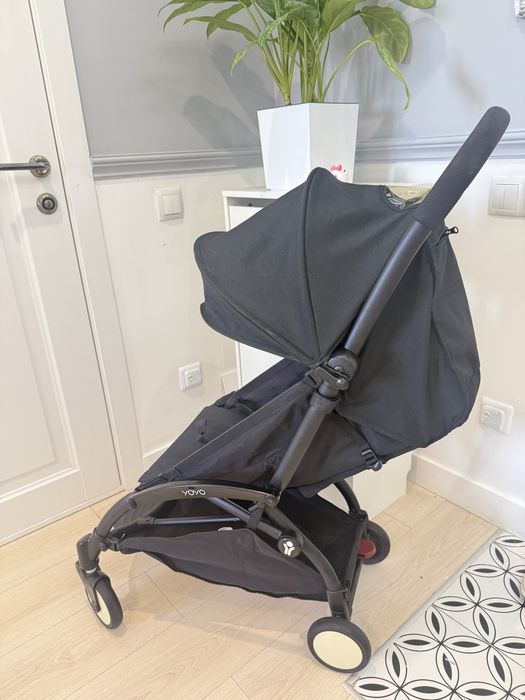 Продам оригинал коляску уоуо в хорошем состянии