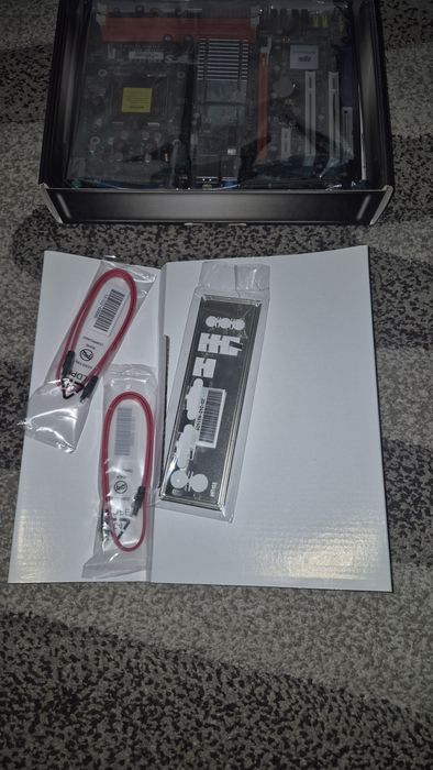 Материнская плата ECS Elitegroup G317-М7.