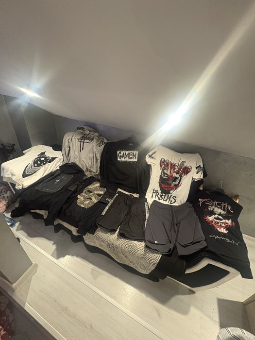 Дрехи на марката LUDA запазени