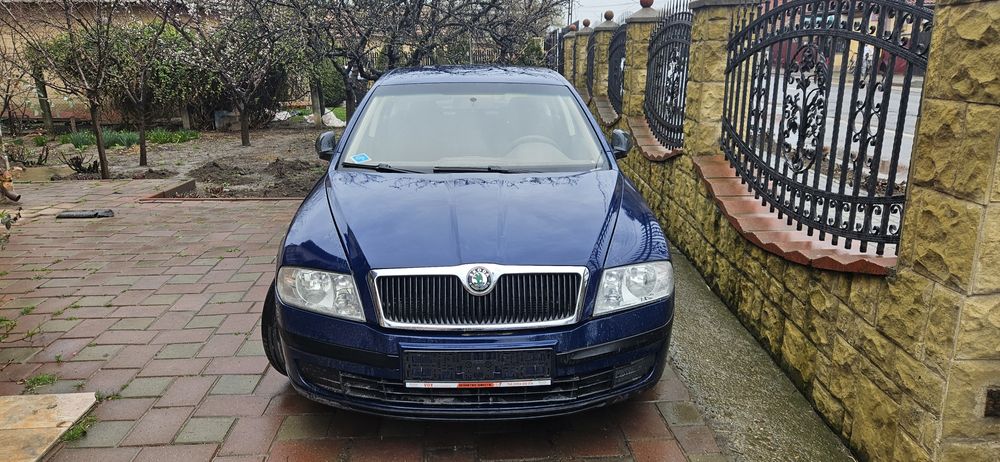 Vând skoda octavia 2 2011