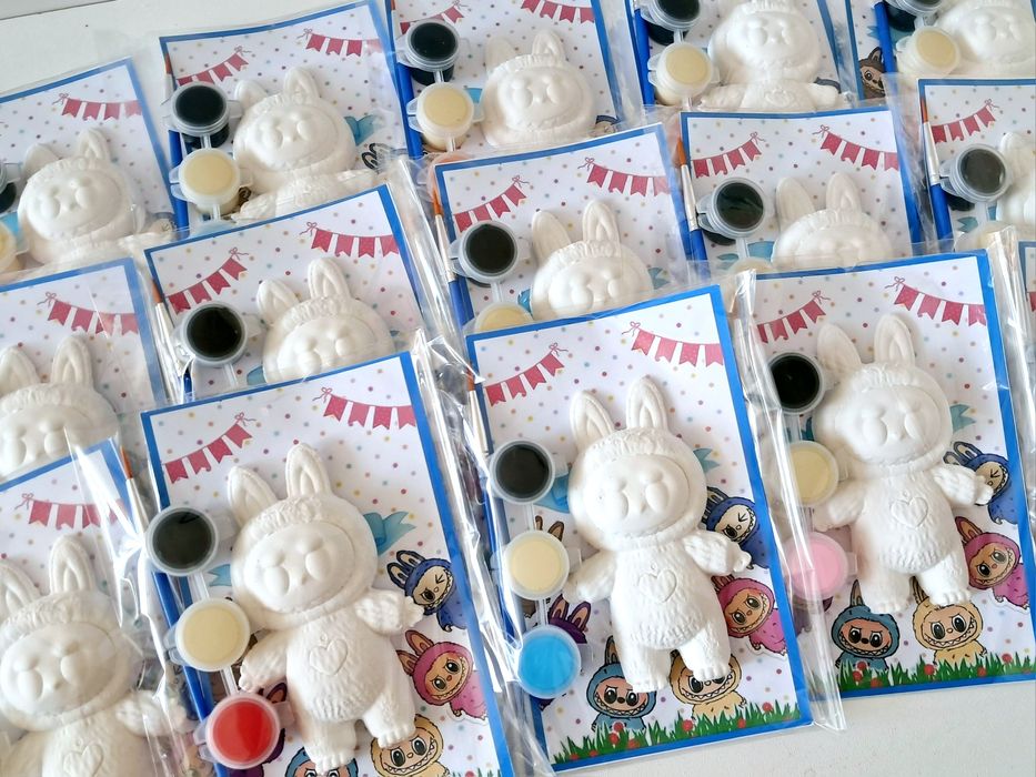 Фигурки за оцветяване Лабубу и др.