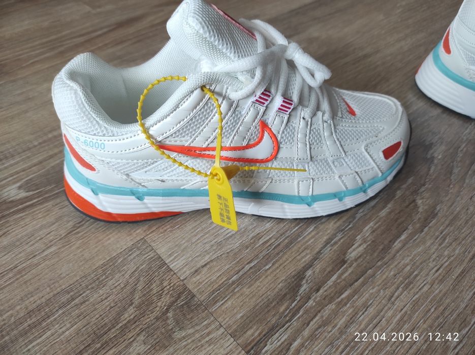 Кроссовки Nike p 6000