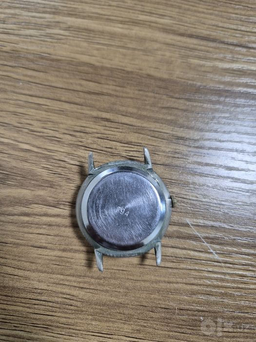 Klassik soat RAKETA