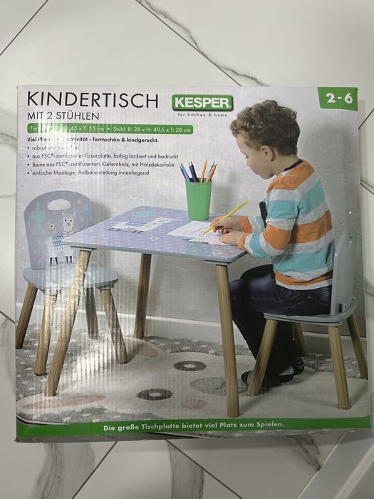 Детска маса с две столчета KESPER