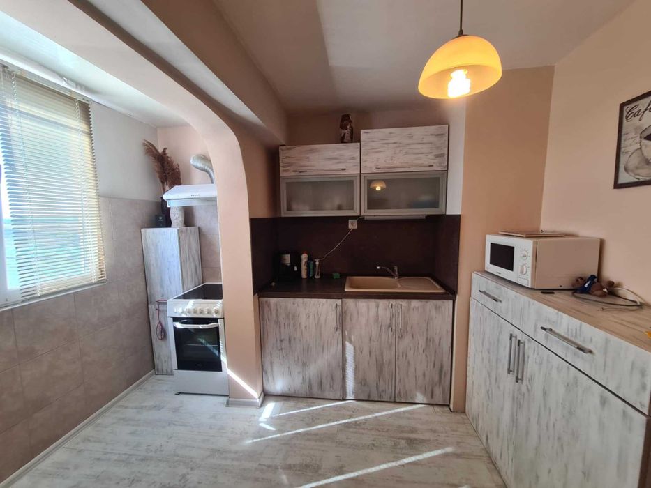 Продава се Двустаен апартамент в Хасково, Червена стена - 60 кв.м за 1020 €/кв.м - Снимка #4