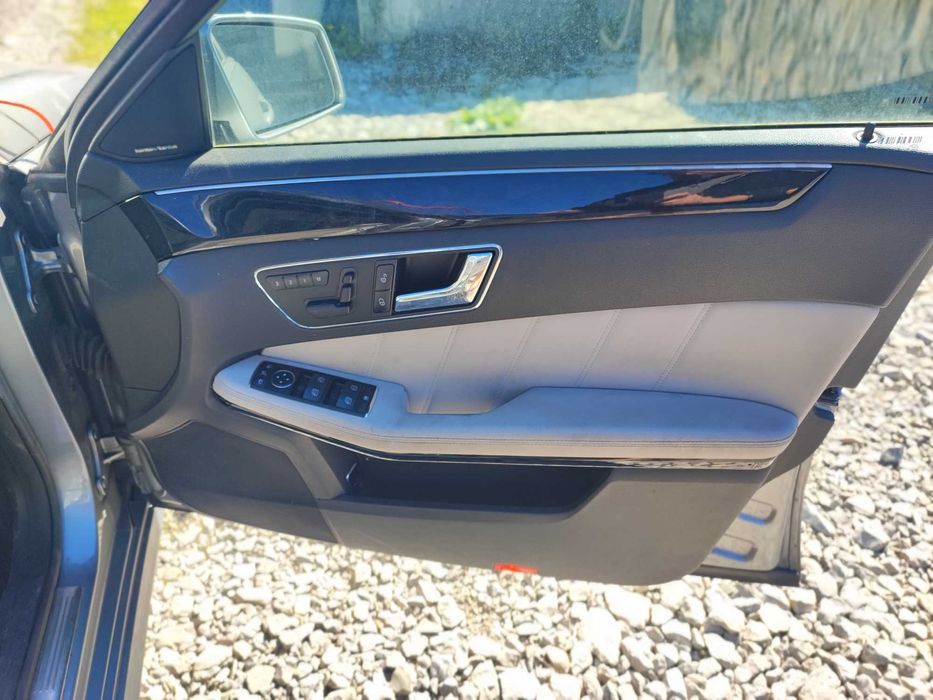 Салон от Мерцедес Е класа W212 седан