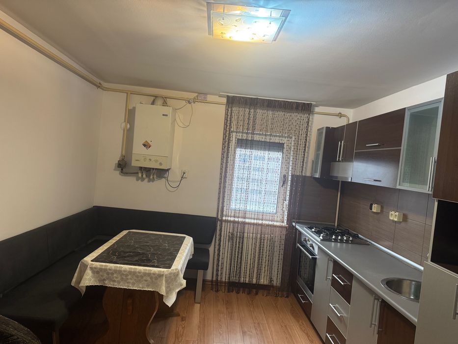 Apartament 2 camere de inchiriat