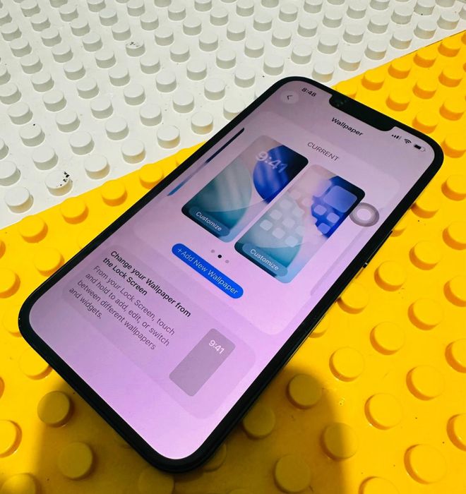 iPhone 13 • Verde • 94% Bateria