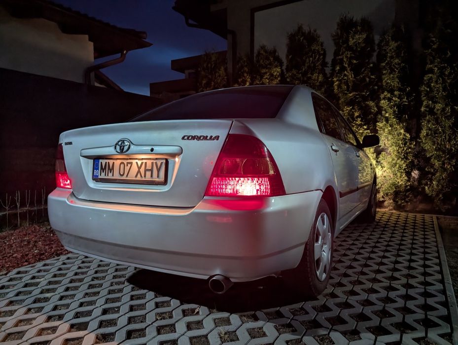 TOYOTA Corolla 2003 — imagine 3