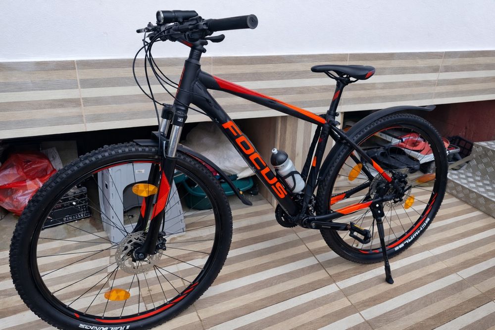 Bicicletă FOCUS WHISTLER 3.7