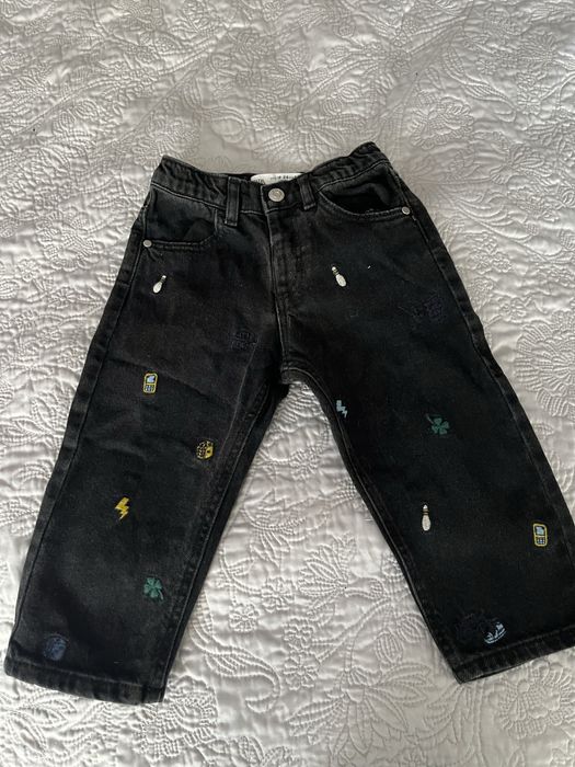 Малко хубави дрешки за момиченце