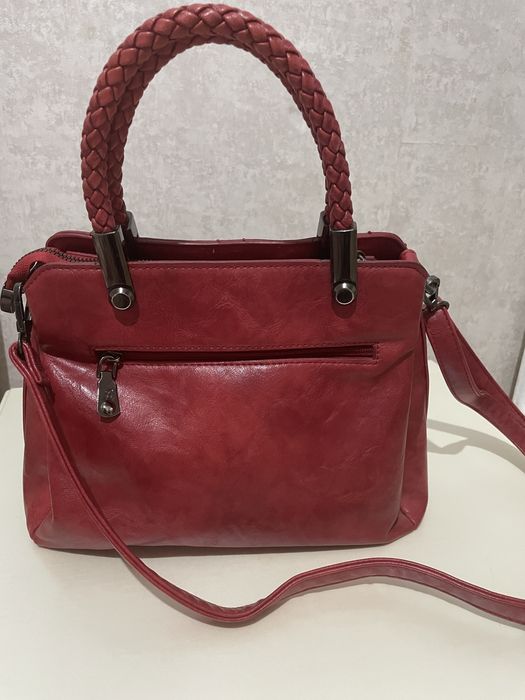 Сумка красная