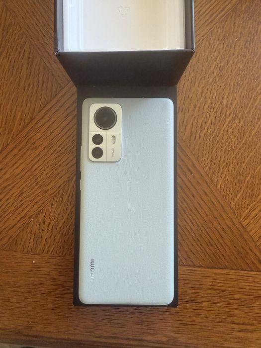 Xiaomi 12 pro- HyperOS