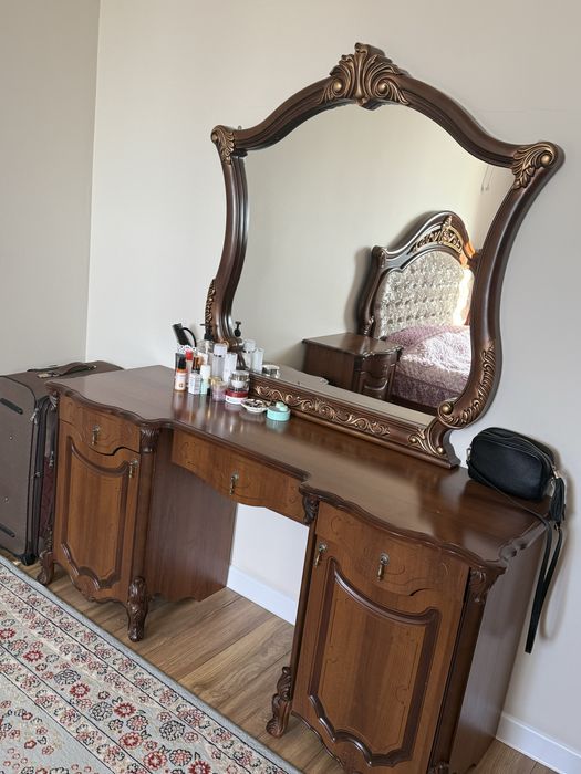 Продам спальный мебель кассандра.